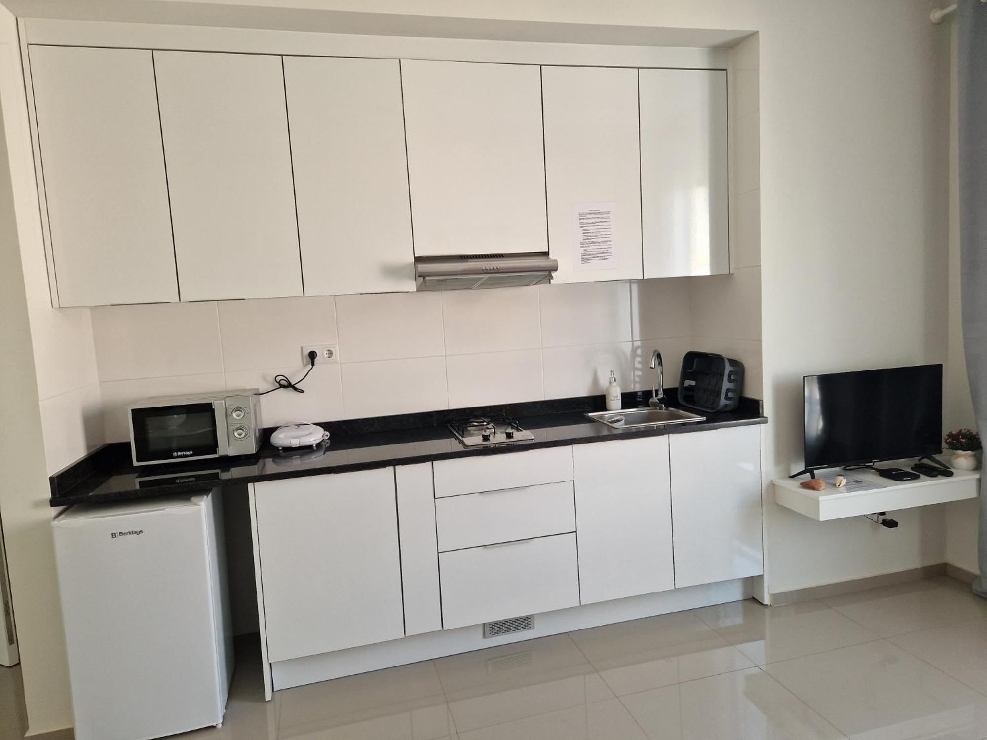 Apartamentos Beira-Mar Миндело Екстериор снимка
