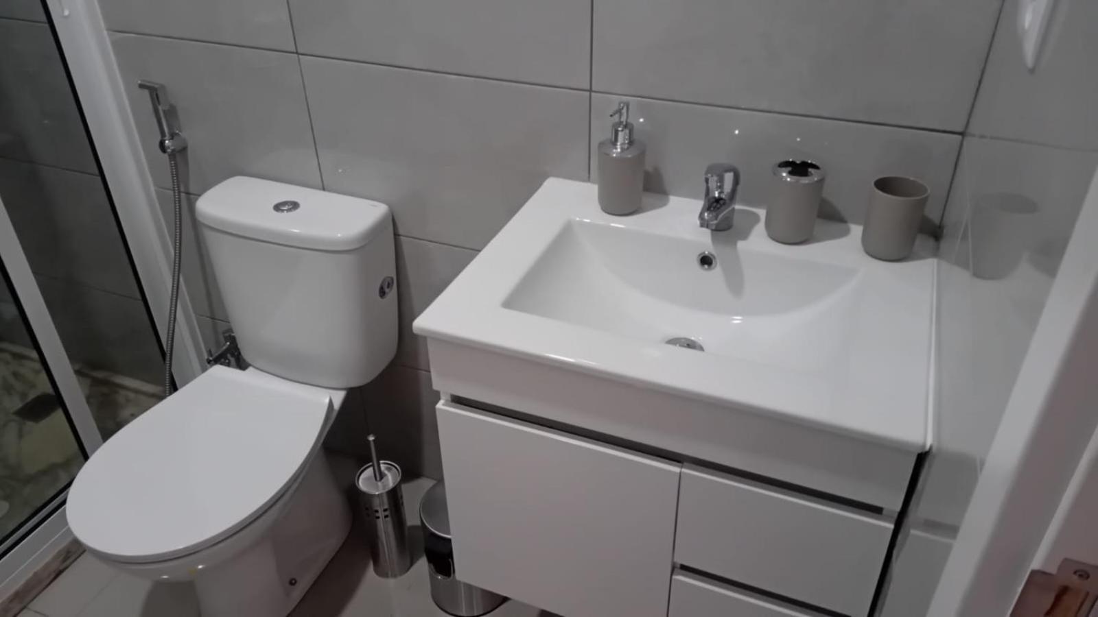 Apartamentos Beira-Mar Миндело Екстериор снимка